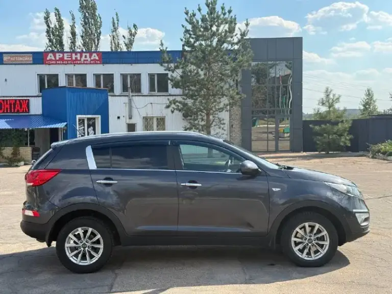 Kia sportage 2014г. В. , состояние отличное, хороший ухоженный автомобиль, вложений никаких не требует! Пробег родной 150 000 км. , находится в макеевке
Цена: 1 430 000р.
+79493834269
📲 Tg: @n_grmv
📞 Звоните: +7(949)3834269 - фотография - 4