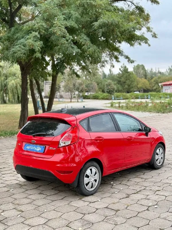 ⚪ Ford fiesta

💰Цена: 800 000р
🏢Город: мариуполь
📅Год выпуска: 2014
🧾Пробег: 140 000км.
⚙️Двигатель: 1.0 т
⛽Топливо: бензин
⚙️Кпп: автомат

📞 Телефон:

+7-949-727-41-51
+7-989-263-55-56
+7-949-713-18-14

💾 Описание:

✅ Местный не пригнаный автомобиль, второй владелец с 2018 года, в птс первый.

✅ Кузов в родной краске,
Кроме косметического подкраса(убирали царапину)

✅ Оригинальный пробег.
Масло с фильтрами и комплект грм заменён 300км назад.

✅ Кондиционер работает отлично, хорошая зимняя резина.

В общем настоящая хозяйская машина готовая к дальнейшей эксплуатации, делать нечего не нужно - сел и поехал.

✅ 180 Регион, обязательное
Полное переоформление!

Улица шевченко 2️⃣6️⃣9️⃣ - фотография - 6