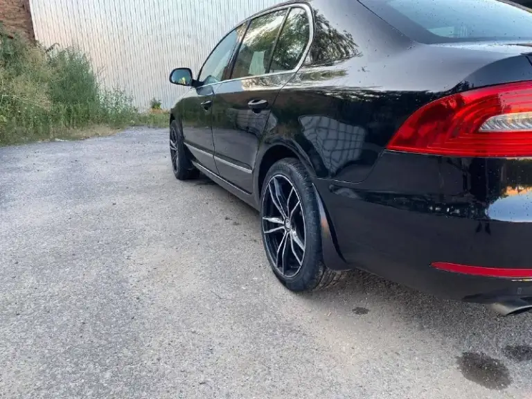 Здравствуйте 2200 7008 2845 2127
‼️ Срочно продам skoda superb 2.
В хорошем состоянии.
Обслужен.
Масло не ест. , проверено.
Проверки на любом сто приветствуются. Машина своя, обмен возможен с допоплатой.
💵Цена : 1 100 000
Год выпуска - 2014
Поколение - ii рестайлинг (2013—2015)
Пробег - 180 000 км
История пробега - 20 записей в автотеке
Птс - оригинал
Владельцев по птс - 3
Состояние - не битый
Модификация - 1.8 tsi at (152 л. С. )
Двигатель - 1.8 л / 152 л. С. / бензин
Коробка передач - автомат
Привод - передний
Комплектация - ambition
Тип кузова - лифтбек
Звоните :
📲 +79493174489
📲 +79895044918 (Телеграмм)
📞 Звоните: +7(949)3174489 - фотография - 4