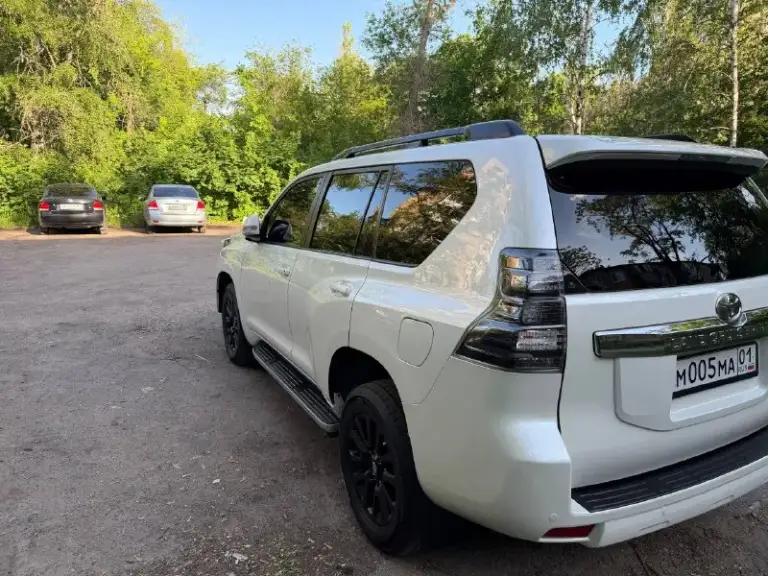 Доброго времени суток!
Продаю личный автомобиль тойота лэнд крузер прадо 2016
Отличный и надёжный автомобиль с дизельным 2.8 двигателем на 177 л. С.
Автомобиль в отличном состоянии, за авто следил, своевременно обслуживал!
Капот, крылья, фары и часть крыши в бронеплёнке!!
По кузову есть маленькие косячки, которые даже не заметны!
Имеется два комплекта колёс (зима, лето) зима резина свежая с дисками! Летняя резина проехала 1000 км тоже с дисками!
Пробег 260 тыс. На автомобиле езжу каждый день, пробег трассовый!

Цена: 3 850 000₽ (торга нет)

По интересующим вопросам звонить: 8-989-140-80-05 максим - фотография - 6
