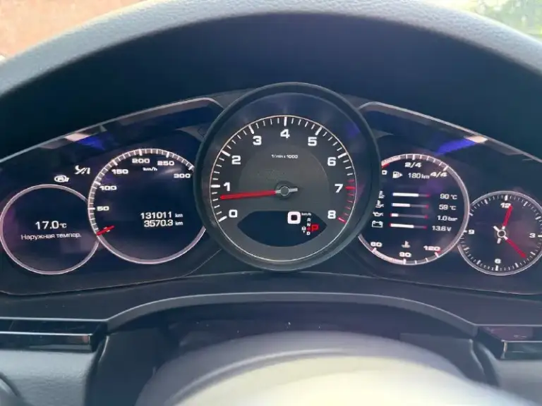 Porsche cayenne s
2021 Год
131,000 Км пробег
Vin:
Wp1ab2ay0mda28683
Автомобиль в отличном состоянии. Полностью обслужен. Мотор и коробка в работают без каких либо нареканий.
Стоит активный выхлоп от немецкой компании
Cargraphic. Стоимостью 700 тыс руб. Диски разноширокие r21.
﻿Ночное видение.
﻿Проекция.
﻿Матричные фары.
﻿Установлен русский язык и навигация.
Автомобиль из америки.

Тел: +79493512554
Телегам: @supsun777
Цена: 7,500,000₽ - фотография - 7