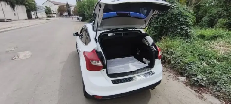 Продам ford focus 3, 2012г в отличном состоянии.
Двигатель 2.0 150л. С, автомат
Пробег 184000км
Отличное состояние, владелец по птс
Машина обслуживается исключительно на сто, машина обслужена не каких вложений не требуется, сел и поехал.
Стоят классные птф и линзованный ближний свет.
Сигнализация с автозапуском, подогрев стёкол и сидений, резина стоит лето новая, зима проехала 2т км, новая. 800т₽. Диагностическая карта имеется. Осмотр в донецке+7 949 4772825
📲 Tg: дмитрий юрьевич
📞 Звоните: +7(949)4772825 - фотография - 4