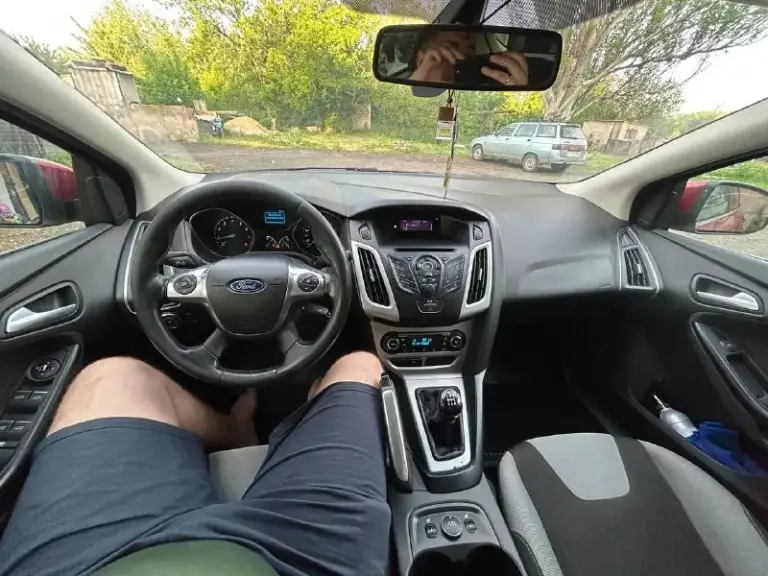 Продам ford фокус 3
2011 Год документы в полном порядке
Срочно нужны деньги, машина стоит без дела, ездить некогда
Все работает
Цена 580 тыс быстрым хороший торг
Стоит новая резина
Печка дует, кондиционер дует +79490798440 телеграмм
На этом же номере, связь плохая, пишите в телеграмм
📲 Tg: малыш
📞 Звоните: +7(949)0798440 - фотография - 6
