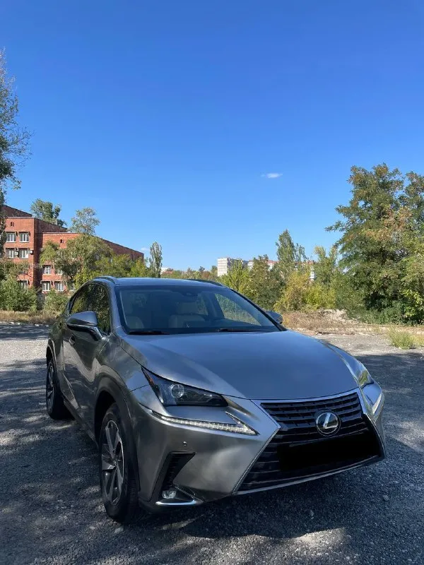 Продам lexus nx 300 2.0t
Год: 2019
Тип кпп: автомат
Пробег: 101 000 км
Безопасность вся целая, весь в идеале, что можно увидеть по vin: jtjbarbz8k2214258
- Бесключевой доступ на всех дверях
- Подогрев сидений, электрорегулировка
- Подогрев руля
- Климат контроль
- Ассистент удержания-полосы
- Активный дальний свет
- Выбор режима движения eco|sport
- Камера заднего вида
- Парктроники перед и зад
- Apple car play + android auto
- Запуск двигателя start/stop
- Сенсорное управление основным меню
- Датчики: дождя, света, давления в шинах
Автомобиль полностью обслужен, эксплуатировался бережно, гаражное хранение, пригонял для личного пользования в декабре 2023 года из беларуси.
+79494408414
💸Цена: 3.5🍋, торг у капота
📞 Звоните: +7(949)4408414 - фотография - 1