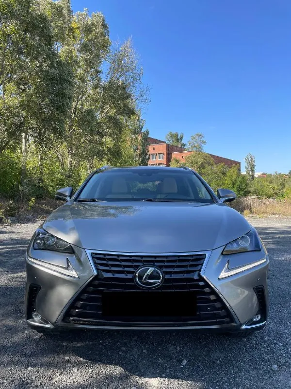 Продам lexus nx 300 2.0t
Год: 2019
Тип кпп: автомат
Пробег: 101 000 км
Безопасность вся целая, весь в идеале, что можно увидеть по vin: jtjbarbz8k2214258
- Бесключевой доступ на всех дверях
- Подогрев сидений, электрорегулировка
- Подогрев руля
- Климат контроль
- Ассистент удержания-полосы
- Активный дальний свет
- Выбор режима движения eco|sport
- Камера заднего вида
- Парктроники перед и зад
- Apple car play + android auto
- Запуск двигателя start/stop
- Сенсорное управление основным меню
- Датчики: дождя, света, давления в шинах
Автомобиль полностью обслужен, эксплуатировался бережно, гаражное хранение, пригонял для личного пользования в декабре 2023 года из беларуси.
+79494408414
💸Цена: 3.5🍋, торг у капота
📞 Звоните: +7(949)4408414 - фотография - 2