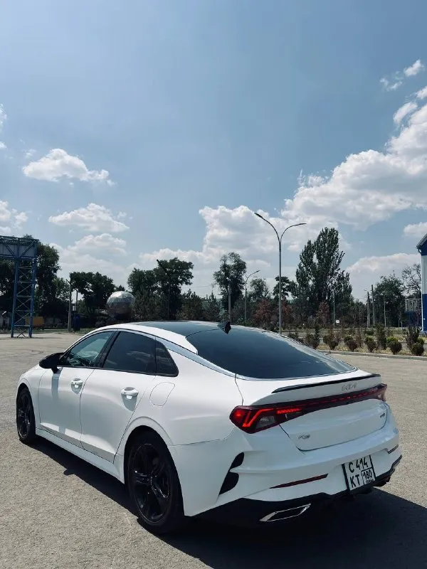 Продам личный автомобиль kia k5
2022 Года выпуска
Комплектация gt-line
Двигатель: бензин 1.6t 180 л/с
Пробег: 84.000км
Климат контроль, датчик дождя/света, панорамная крыша, автозапуск, предотвращения столкновения, активный круиз контроль и много других помощников.
Кожаный красный салон в отличном состоянии
Машина ухоженная, все обслужено, гаражное хранение.
Я собственник, первый хозяин
Приобреталась в грузии в августе 2025 года
Vin: 5xxg64j27ng161942
Осмотр г. Донецк
Цена: 2.575.000🍋, торг у капота
+7-949-555-58-88

📞 Звоните: +7(949)5555888 - фотография - 3