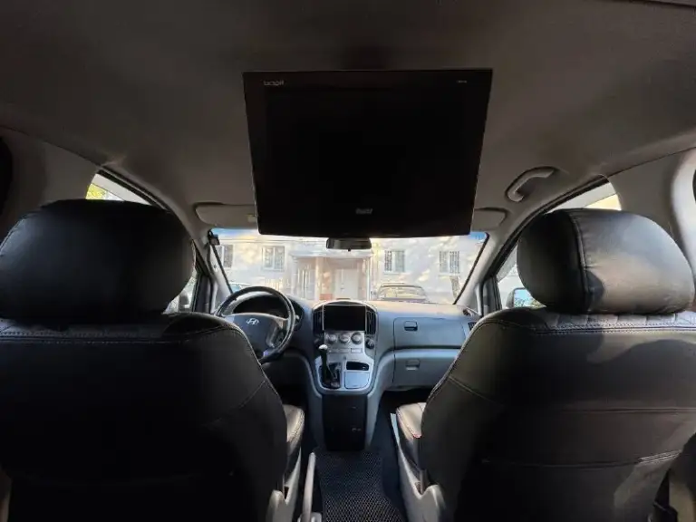 🚙 Hyundai starex
💰Цена - 1.200.000₽
🌍 Город - мариуполь
📆 Год выпуска - 2008
🛞Пробег - 278.000км
⛽️Топливо -
⚙️Модификация- 2.5
🕹️Кпп - механика
🏋🏻♂️Собственник - да
☎️+79497368266
Автомобиль в отличном состоянии! Птс оригинал 3 владельца! Полностью обслужен, вложений не требует не каких техника вся на отлично. Летом было сделано большое то (250.000₽). Кузов в отличном состоянии!документы абсолютно чистые доп. Инфо. По телефону.
Abs✅
Климат✅
Эл. Подъемники ✅
Подушки безопасности✅
Эл. Регулировка зеркал✅
Подогревы сидений✅
📞 Звоните: +7(949)7368266 - фотография - 5