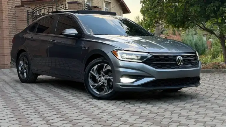 Тел. +79499829762
Продам volkswagen jetta sel premium 2019г. В идеальном состоянии! По автомобилю делать не чего не надо!! Готов ехать на любые проверки за ваш счёт!
В сша повреждения минимальные!
3Vwg57bu0km079952
Стёкла все заводские!
Птс оригинал
Один владелец по птс!
Переоформление в мрэо
Комплектация
Двигатель 1.4 бензин
Abs
Esp
Airbag
Панорамная крыша
Контурная подсветка салона
Led приборка
Электропривод сидения
Память сидения
Без ключевой доступ
Start-stop
Адаптивный круиз-контроль
(Distronic)
Удержание в полосе
Бортовой компьютер
Камера заднего хода
Акустика премиум beats audio
Подключение carplay
Датчики слепых зон
Датчик света
Датчик дождя
Подогрев сидений
Обдув сидения
Подогрев зеркал
Parktronic задний-передний
Gps навигатор
Электро слаживания зеркал
Двухзонный климат контроль
4 Стеклоподъемника
Хорошая резина
Цена 1🍋750 торг
Возможно продажа в кредит

📞 Звоните: +7(949)9829762 - фотография - 4