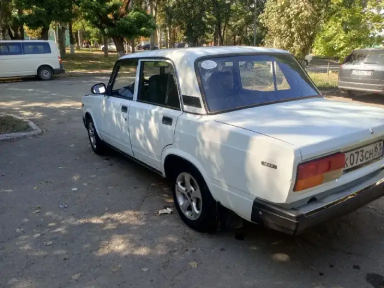 Продам автомобиль,
Ваз 2107, 2005 год,
В отличном состоянии вложений не требует,
Двигатель коробка в идеале, по ходовой части без нареканий, пробег 220 тыс. Км
Г. Мариуполь.
Цена 160 000 руб
Торг на бак бензина
+79496075009 - фотография - 1