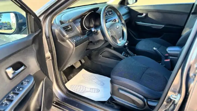 🚘Kia rio
— Двигатель: 1.6
— Вид топлива: бензин
— Кпп: автомат
— Кузов: седан
— Пробег: 134.000 км
— Год выпуска: 2016
— Цена: 1.250.000
Продажа возможна:
✅Наличный расчет
✅Безналичный
✅Кредит по 2 документам
🔄Обмен на ваш авто
📞+7(949) 511-11-56
📍Адрес: мариуполь, ул. Макара мазая, 41
⏰️Работаем с 10.00 до 18.00
🚘 Автосалон — автоточка - фотография - 3