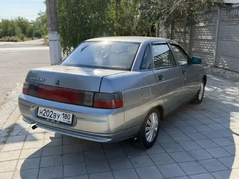 Продам ваз 2110
Год 2006
Двигатель 1.6 восьми клоп
Газ евро 4 внесён документы
Двигатель работает ровно не дымит не троит
Коробка не хрустит, не вылетает.
По ходовой нареканий нет, все как положено работает.
Салон в хорошем состоянии, чисто, опрятно, никаких запахов
Новий акб
Машина вся обесшумлена
Let лампы ближний дальний
Сигнализация с обратной связью
Сервисные книги
Машина местная не пригон
Сел поехал, вложений на данный момент никаких.
По документам никаких вопросов, нет ни штрафов ни запретов, все вины читаются, поехали и спокойно переоформили
Цена 215 тысяч рублей хороший торг быстрым покупателям срочно
Осмотр город мариуполь
Возможен обмен
Тел +7 (949) 633 51 70 - фотография - 3