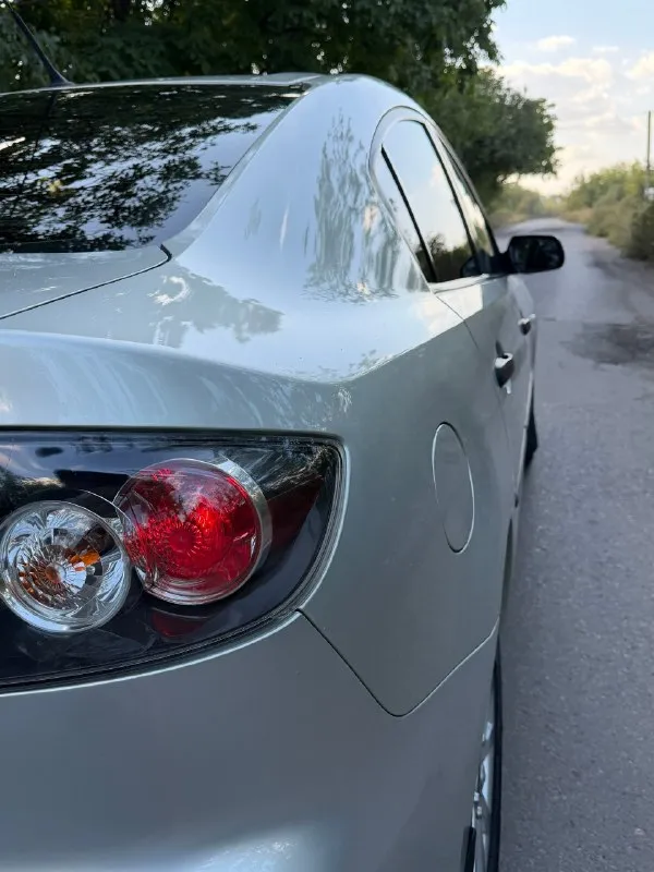 Один владелец с автосалона продам mazda 3 рестайлинг в идеальном состоянии 2009 год всю жизнь в одних руках автомобиль абсолютно без ржавчины даже намёка нет полная комплектация кондиционер работает отлично объем двигателя 2 л пробег 104 тысяч 2 комплекта резины титановых дисках масло фильтра расходники заменил ходовая часть в идеальном состоянии без нареканий мотор работает отлично стоит газ евро четыре итальянский гаражная хранение автомобиль зимой не эксплуатировался звонить в любое время +79496693127

📞 Звоните: +7(949)6693127 - фотография - 4