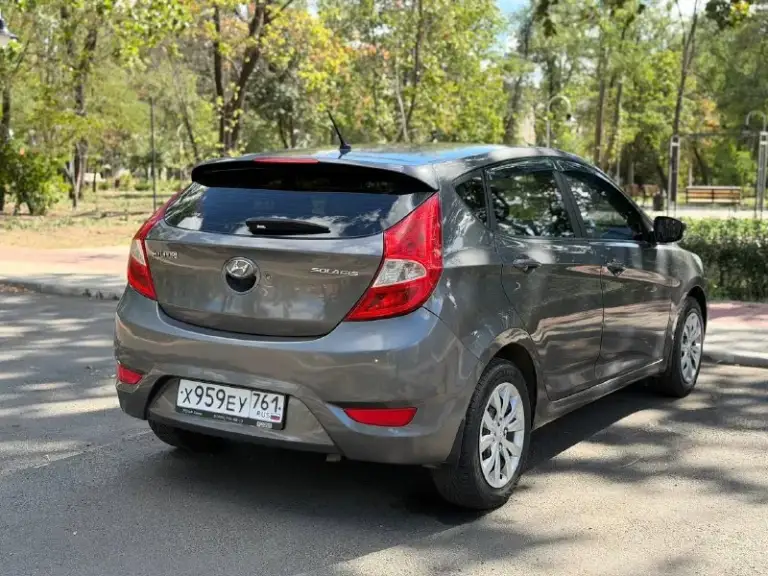 Hyundai solaris 2011
Пробег 185.000км
Коробка передач механическая 5-ст
Вид топлива бензин
4-Эл-стеклоподъемники
Климат контроль (рабочий)
Подогрев сидушек
Датчик света
Датчик дождя
Противотуманные фары
Подушки безопасности
Abs
Мульти руль
Борт компьютер
Подогрев лобового стекла
Цена 650.000р
+79494241005 Александр
Осмотр г. Донецк
Автомобиль в хорошем состоянии, кузов целый без рыжиков, ржавчин выглядет достойно. Работает отлично без посторонних звуков, ходовая часть новая без малейшего подстукивания, по коробке также без нареканий, салон не прокурен, пластик не зацарапан, по электрике все работает, 2 комплекта колес зима/лето, с документами полный порядок, любой вид переоформления.
Готов на любые проверки с вашей стороны…

📞 Звоните: +7(949)4241005 - фотография - 6