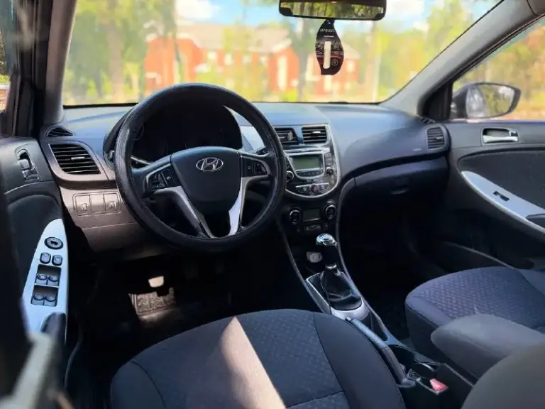 Hyundai solaris 2011
Пробег 185.000км
Коробка передач механическая 5-ст
Вид топлива бензин
4-Эл-стеклоподъемники
Климат контроль (рабочий)
Подогрев сидушек
Датчик света
Датчик дождя
Противотуманные фары
Подушки безопасности
Abs
Мульти руль
Борт компьютер
Подогрев лобового стекла
Цена 650.000р
+79494241005 Александр
Осмотр г. Донецк
Автомобиль в хорошем состоянии, кузов целый без рыжиков, ржавчин выглядет достойно. Работает отлично без посторонних звуков, ходовая часть новая без малейшего подстукивания, по коробке также без нареканий, салон не прокурен, пластик не зацарапан, по электрике все работает, 2 комплекта колес зима/лето, с документами полный порядок, любой вид переоформления.
Готов на любые проверки с вашей стороны…

📞 Звоните: +7(949)4241005 - фотография - 8