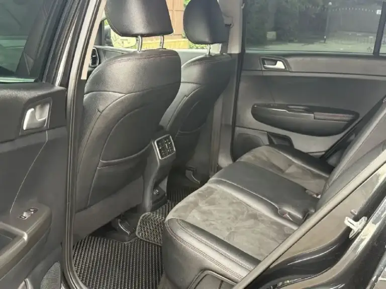 ☑️Возможен обмен на авто дешевле!
🔥Kia sportage рестайлинг 🔥
В шикарном состоянии!
✅Без дтп!
✅Без вторичного окраса!
✅Год выпуска 2017
✅Мотор 2.0
✅Бензиновый (атмосферный)
✅Коробка автомат 6 ступка
✅Пробег 165 тыс. Км.
✅Автотека зелёная
✅Датчик давления в шинах
✅Камера заднего вида
✅Авто затемнение заднего стекла
✅Заводской сабвуфер
✅Розетки 12v
✅Два комплекта ключей
✅На мониторе car play android auto
✅Зарядки для задних пассажиров
✅Донецк
✅Стоимость 1.775.00₽. Торг
✅Тел. +7949-50-800-60
☑️Возможен обмен на авто дешевле! - фотография - 10