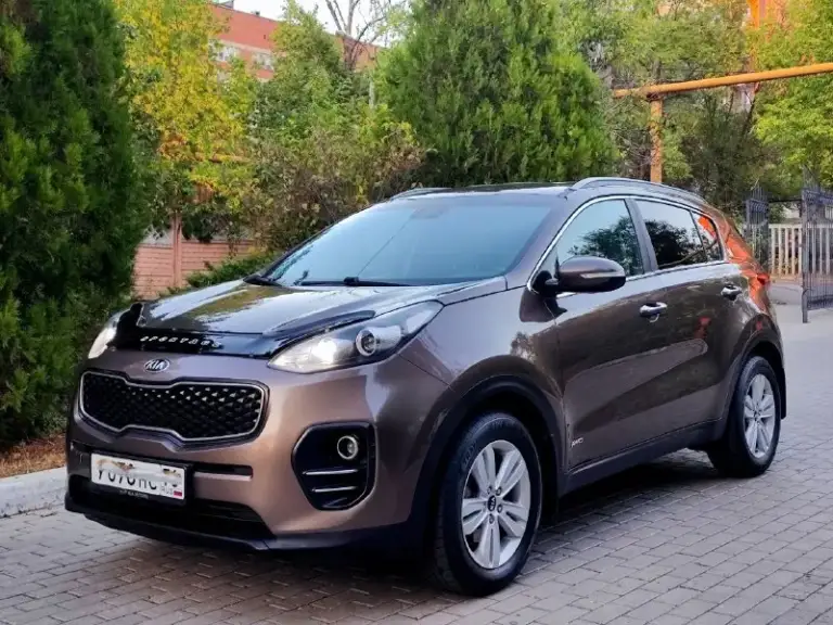 🚗
Kia sportage 2.0 2017 г. В. Полный привод.
Птс оригинал, 3 собственника. Полный пакет документов для оформления в мрэо.
Двигатель 2.0 с родным пробегом 165.000 км. Работает тихо, масло не потребляет, задирами не страдает. Техническая часть авто без нареканий. Все элементы кузова заводские в родном окрасе. Недостатков нет. Салон чистый, комфортный, аккуратный. Есть все для комфорта водителя и пассажиров. Складывание, обогрев, электрорегулировка зеркал, полный мультируль, штатная цветная мультимедиа, двузонный климат контроль, обогрев всех сидений, обогрев руля, камера, режимы управления авто на выбор для водителя, помощь при спуске, парктроник, датчик дождя, датчик света, дневные ходовые огни.
Цена: 1650000 ₽
📲 Tg: r
📞 🇷🇺 Звоните: +79496723871

Авторынок днр донецк - фотография - 1