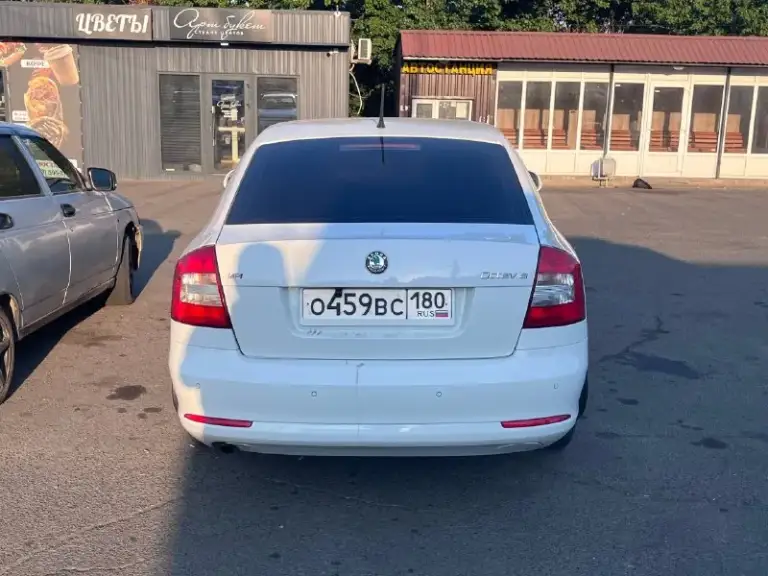 Skoda octavia a5 2012г.

🔥Двигатель 1.6л бензин

Пробег:230 000

Коробка автомат

✅Автомобиль в хорошем состоянии

Комплектация:
✅Датчик свет дождь
✅Кондиционер
✅Электро стеклоподъемник
✅Подогрев сидений
✅Подогрев зеркал
✅Круиз контроль
✅Автозавод
✅Подогрев заднего стекла

Дополнительно:
✅2 Ключа
✅Зимняя резина

💵 Цена 925000

📞 Телефон: +79002312827 - фотография - 2