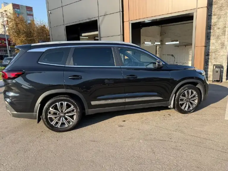 Chery tyggo 8pro
2020Г
Пробег:103 тыс. Км.
Объем двигателя 2л турбо
Машина вся в родном окрасе, трансмиссия идеал, двигатель работает как часы,
Комплектация: трех зонный климат контроль, электрорегулировка сидений и зеркал, подогрев, лед оптика, круиз контроль, три ряда сидений, камеры 360 градусов, автопарковка, подогрев руля.
Цена: 1 650 000 ₽ (небольшой торг у капота )
Номер для связи: +79493612705

📞 Звоните: +7(949)3612705 - фотография - 5