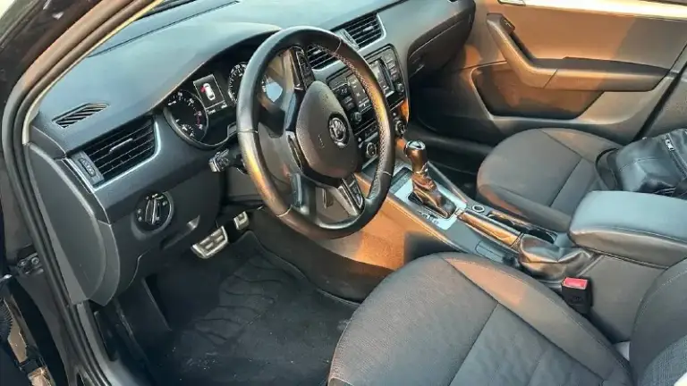 Продам skoda октавию а 7
2015 Года пробег 171 тыс километров мотор 1.4 турбо, машина полностью обслужена, коробка автомат после ремонта еще на гарантии, мотор масло не берет. По технической части без нареканий не гремит не тарахтит масла поменяны. Цена 1🍋400тыс рублей торг…мариуполь тел+79496106193
📲 Tg: сергей владимирович
📞 Звоните: +7(949)6106193 - фотография - 3