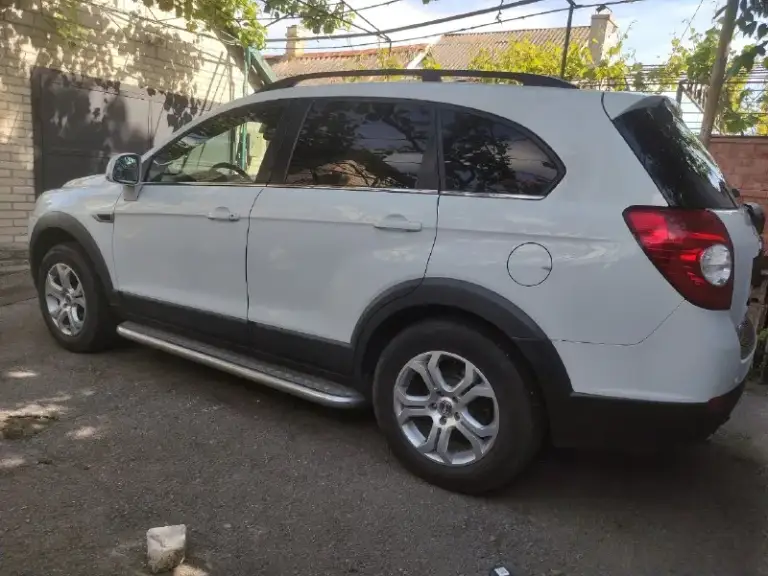 Продам большой, белый лайнер! Chevrolet captiva 2012г. 2,4л. Пробег 203км. Автомат. В хорошем состоянии в родном окрасе. Климат, круиз, датчики свет, дождь, подогрев сидений, стёкол, сигнализация, сенсорный мультимедиа, электро - ручник, хороший свет, в обвесе. Вложений не требует. Возможна установка 1.250₽ донецк. +79491415112т.

📞 Звоните: +7(949)1415112 - фотография - 6