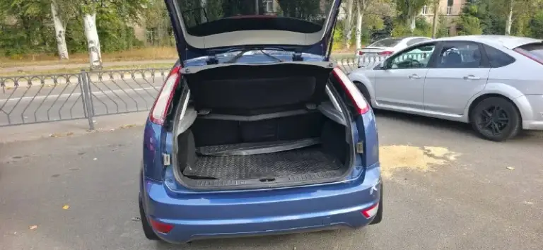Продам личный автомобиль ford focus2 2008год объем 1,6 механика
Местный хозяйский обслуженный автомобиль
Двигатель/ коробка/ ходовка работает без нареканий
Документы в порядке, переоформление автомобиля без каких либо проблем
Все остальные вопросы по телефону
Осмотр донецк
650 000₽ Торг
+7 949 345 0344
📲 Tg: @egorfill1
📞 Звоните: +7(949)3450344 - фотография - 4