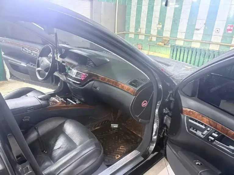 Продам свой автомобиль, либо обмен с вашей доплатой в 700₽. W221 long. 2009 г. Каждый день на ходу, по тех состоянию все отлично. Комплектация много перечислять, почти все есть. 3.5. Пробег 370000 км. .машина в донецке. Цена 1,2 +79494599150. +79951479959
📲 Tg: erik
📞 Звоните: +7(949)4599150 - фотография - 3