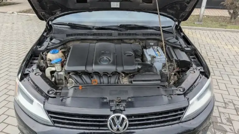Volkswagen jetta
Год: 2011
Двигатель: 2.5 мт (170 л. С. )
Стоит газ евро-4 (вписан в птс)
Комплектация:
﻿• Кондиционер
﻿• 4 Электро-стеклоподьемника
﻿• Элек
﻿• Esp
﻿• Кожанный салон
﻿• Пологрев передних сидений
﻿• Пологрев зеркал
﻿• Два комплекта ключей
﻿• Два комплекта резины
﻿• Два комплекта ковриков
Машина вложений не требует, сел-поехал.
По птс первый хозяин, любое переоформление. Машина чистая по документам.
Цена: 1🍋
Больше информации по телефону:
Телефон: +79493403789 - фотография - 3