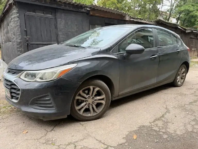 Продам chevrolet cruze после дтп. Цена 500000 рублей. Торг!!! Год выпуска - 2018, по вину 2019. Цвет - черный. По птс я второй владелец. Оформлена на меня. Объем двигателя - 1, 4 литра. Мощность - 153 лошадиных сил. Тип двигателя - бензин. Пробег 212500 км. Автомобиль на ходу, месяц назад делалась ходовая. Менялись передние стойки, передние тормозные диски и колодки в круг. Коробка передач - автоматическая. Привод - передний. Катализатор на месте, мотор исправен. Г. Донецк. : +79493884275, +79490323808 телеграм: +79493884275.
✅ Опубликовать объявление
✍️ Наши отзывы
📞 Звоните: +7(949)3884275 - фотография - 1