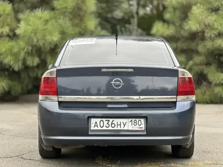 В продаже opel vektra c 2007г
Цена 395тр торг уместен
Объём 1.8 коробка - механика
Авто в хорошем состоянии!!
На данный момент без вложений
Кузов автомобиля выглядит опрятно. Но в силу возраста есть моменты, без ржавчины гнили
Двигатель, не троит не дымит масло не расходует.
Коробка. Все скорости на месте, без хрустов вылетов
Дно пороги всё целое
Ходовая часть обслужена!
Комплектация-
4 Стеклоподъемника
Доводчики стёкол
Мультируль
Круиз-контроль
Электро зеркала
Комбинированный салон с кожей
Двухзонный климат контроль
Омыватель фар
Ксенон фары -led лампы
Датчик дождя-света
Подогрев лобового стекла
Подогрев сидений
Парктроник задний, передний
Штатная магнитола cd aux
Переоформление без проблем.
По документам без штрафов запретов ограничений! На учёте!
Продажа по дкп или мрэо
Осмотр донецк
+79493977821 Связь max/тг
+79494017806 Связь мах
✅ Опубликовать объявление
✍️ Наши отзывы
📞 Звоните: +7(949)3977821 - фотография - 4
