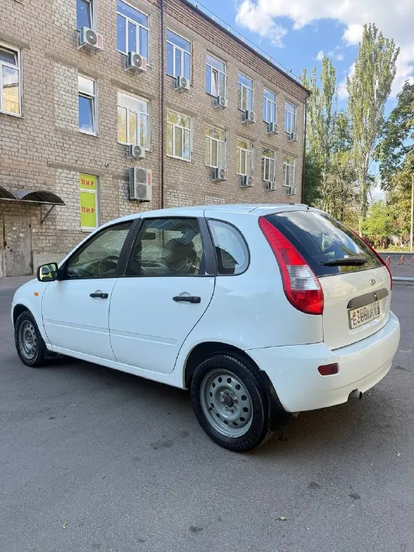 Родаю лада калина 2010 года выпуска.171.000 родной пробег авто. Автомобиль полностью весь в родном окрасе. Птс оригинал. Автотека зеленая
Технически в отличном состояние.
Мотор 1.6 8v работает отлично, масло не расходует
Кузов авто в отличном состояние, ржавчины и короззии нет. Днище, стаканы, пороги авто в отличном состояние без намека на ржавчину и дефекты
Стекла в круг родные
Комплектация с эур. Установлена также хорошая акустика.
Юридически чистый автомобиль, любой вид переоформления
Донецк
285.000
+79495097888 - фотография - 3