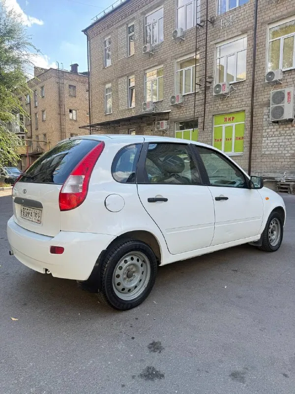 Родаю лада калина 2010 года выпуска.171.000 родной пробег авто. Автомобиль полностью весь в родном окрасе. Птс оригинал. Автотека зеленая
Технически в отличном состояние.
Мотор 1.6 8v работает отлично, масло не расходует
Кузов авто в отличном состояние, ржавчины и короззии нет. Днище, стаканы, пороги авто в отличном состояние без намека на ржавчину и дефекты
Стекла в круг родные
Комплектация с эур. Установлена также хорошая акустика.
Юридически чистый автомобиль, любой вид переоформления
Донецк
285.000
+79495097888 - фотография - 4