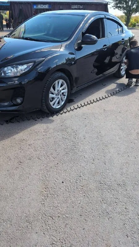 🚗 Mazda 3 bl (2013) — готова к эксплуатации!
Честно расскажу про авто: без «глянца», только факты.
• 1.6, Пробег 240 тыс. Км — масло не ест.
• Дно обработано в прошлом году — с коррозией проблем нет.
• По ходовой всё обновили: новая рейка, стойки, опоры, подшипники — ехать комфортно, без лишних звуков.
• Свет: led в фарах и туманках — ночью видно отлично.
• Резина зима/лето в комплекте.
• Аудиосистема переделана, звук достойный.
• С автозапуском пандора.
• В багажнике «сабик».
Цена: 1 100 000 ₽ (торг уместен).
📞 +7 949 359-10-44
Напишите или позвоните — расскажу подробнее, пришлю фото/видео, договоримся на осмотр.
Машина продается пока продается интересующий меня автомобиль)
🙂Опубликовать объявление
🙂Наши отзывы
📞 Звоните: +7(949)3591044 - фотография - 3