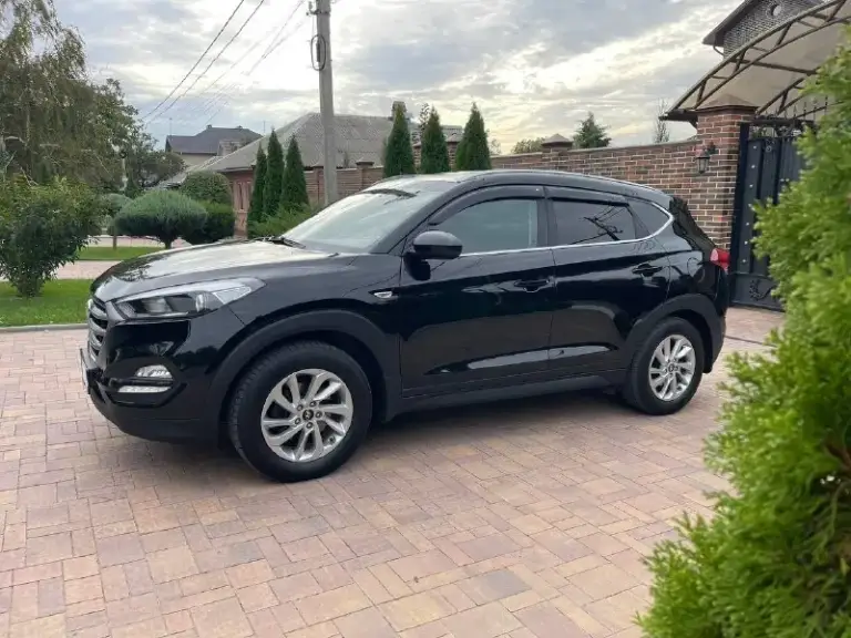 Hyundai tucson 2018г
Цена 1.820.000 торг
Мотор 2.0i (149 л. С. )
Акпп автомат aisin (6ст)
Привод fwd
Пробег 91 тыс
Один хозяин
Официальный авто, куплен и обслужен у оф. Дилера!
Колёса зима и лето
Салон кожа
Обогрев сидений
Обогрев руля
Климат контроль 2-ух зонный
Круиз контроль
Полноцветный дисплей
Led фары
Датчики дождя и света
Колеса r17
Датчики давления в шинах
Электропривод зеркал
Парктроники, камера заднего вида
Мультируль
Диагностическая карта (тех. Осмотр) есть!
Осмотр г. Донецк
Телеграмм +79779106272
📞 Звоните: +7(949)9717949 - фотография - 2
