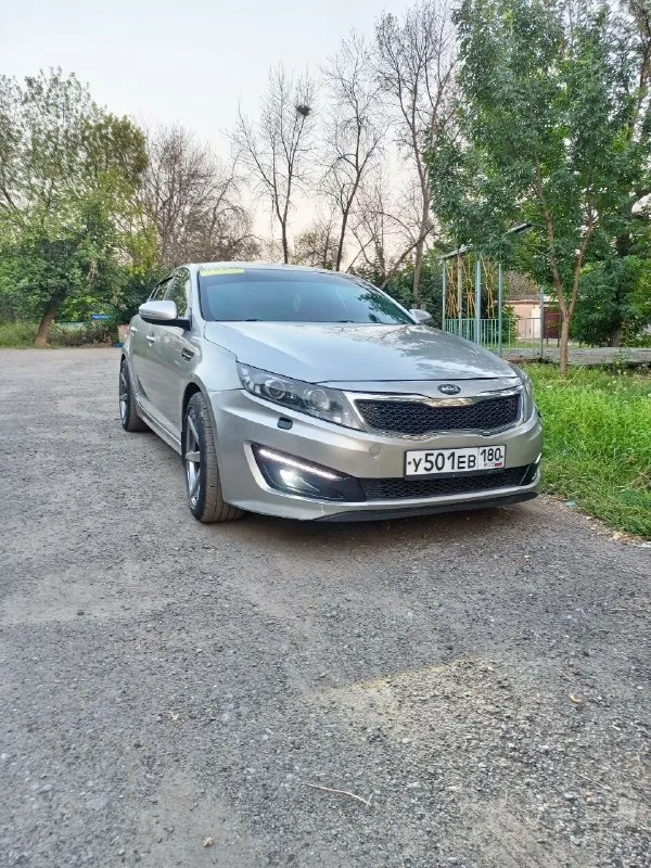 Продам kia оптима 2012 года, на метане в хорошем состоянии, пробег 190т родной, мотор dohc 2.4 190лс масло не ест 100%, увеличеный поддон, коробка 6-ступенчатый классический автомат, техосмотр пройден, стёкла все родные, два ключа, по комплектации: клима, четыре стеклоподъемника, складывание зеркал, без ключевой доступ, камера заднего вида, задний парктроник, линзы ближний дальний туманки, поворотный свет, память сидений, подогрев передних и задних сидений, салон кожа в отличном состоянии, подогрев руля, музыка infinity заводской сабвуфер, датчик света дождя, абс есп, круиз, регистратор перед зад, авто без вложений, оформлена на меня, горловка, цена 1,300000₽т+79494793200
📲 Tg:. .
📞 Звоните: +7(949)4793200 - фотография - 3