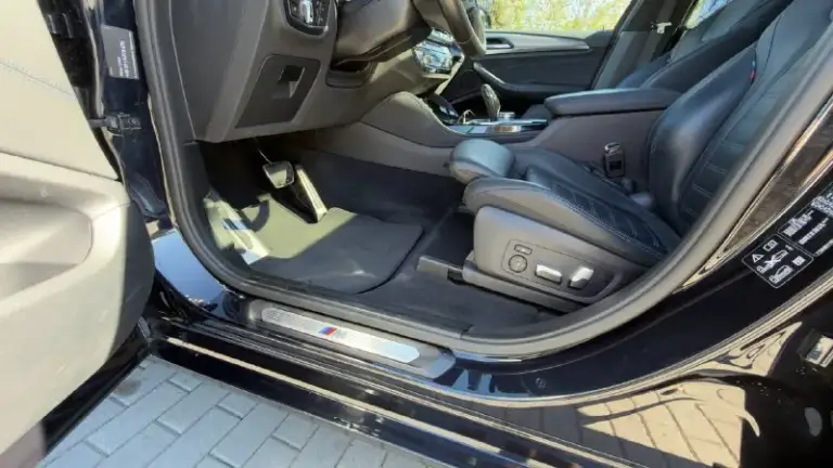 Bmw x4 2.0 at, g02
Год выпуска: 2019
Пробег: 83 000 км
Владельцев по птс: 1
Модификация: 20d 2.0 xdrive steptronic (190 л. С. )
Двигатель: 2 л / 190 л. С. / дизель
Привод: полный
Комплектация: m sport
Цвет: чёрный (carbon-schwarz)
Опции прилагаю в фото.
Цена: 4.7🍋 (разумный торг у капота).

+79491219034 Донецк. Только звонки. С 9:00 до 22:00. - фотография - 5