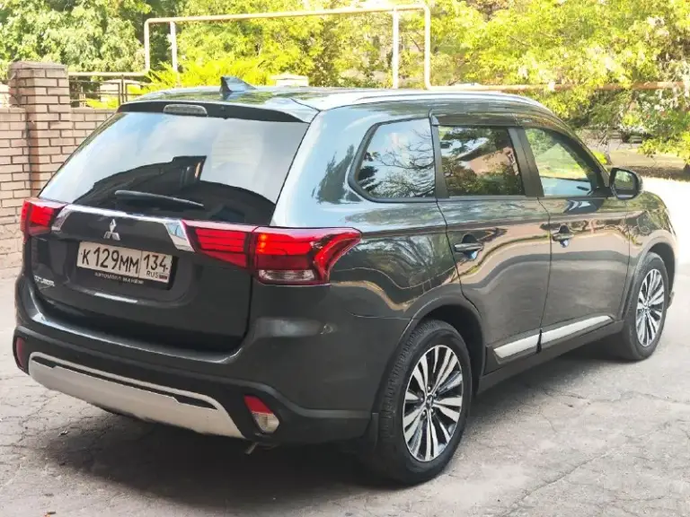 Продам mitsubishi outlander в прекрасном состоянии,2021 год, мотор 2.0 коробка автомат, реальй не крученый пробег 129 тыс км, один хозяин, дилерская не пригон, покупалась в автосалоне, волгоград мотрс, всю сваю жизнь в одних руках, в хорошей 👍 комплектации, без ключевой доступ, старт стоп, датчик света, до датчик дождя, подогрев лобового стекла, сидений, руля и многое многое другое, вся в заводском окрасе, полностью обслужена, замена масел фильтров, в моторе, коробки, без вложений, автотека зелёная цена 2 мил. 270 тыс. Рублей, тел +79496462713, 89518237799
✅ Опубликовать объявление
✍️ Наши отзывы
📞 Звоните: +7(949)6462713 - фотография - 2