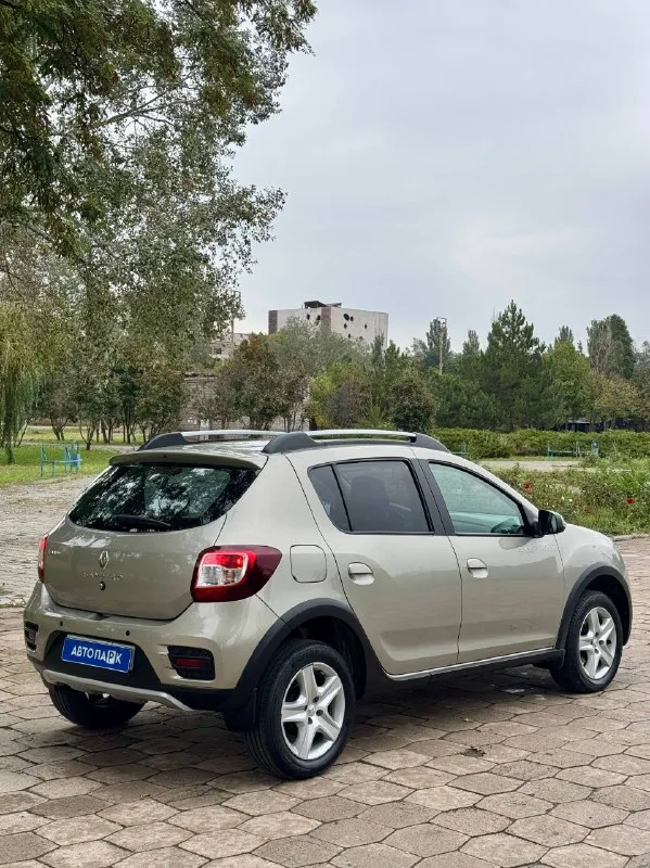 🇫🇷 Renault sandero stepway

💰Цена: 920 000р
🏢Город: мариуполь
📅Год выпуска: 2016
🧾Пробег: 133 870 км.
⚙️Двигатель: 1.6 16v.
⛽Топливо: бензин
⚙️Кпп: механика

📞 Телефон:

+7-989-263-55-56
+7-949-551-91-52
+7-949-727-41-51

💾 Описание:

✅ Южная эксплуатация
✅ Техническая часть на 5+
✅ Оцинкованный кузов

🚙 Двс h4m nissan 1.6 16v 113 л. С. Самый шустрый и надежный в линейке. Ходовая без посторонних звуков, мягкая, высокий клиренс.

❄️ Климат-контроль, круиз-контроль, шикарный свет (дорогие bi-led модули) гур, airbag, птф, электро-зеркала с подогревом, подогрев сидений, android магнитола с камерой переднего/заднего вида, полный электропакет, задний парктроник, подлокотник, видеорегистратор, отличная летняя резина hankook.

Улица шевченко 2️⃣6️⃣9️⃣

🏦 Возможна продажа в кредит по двум документам. - фотография - 4