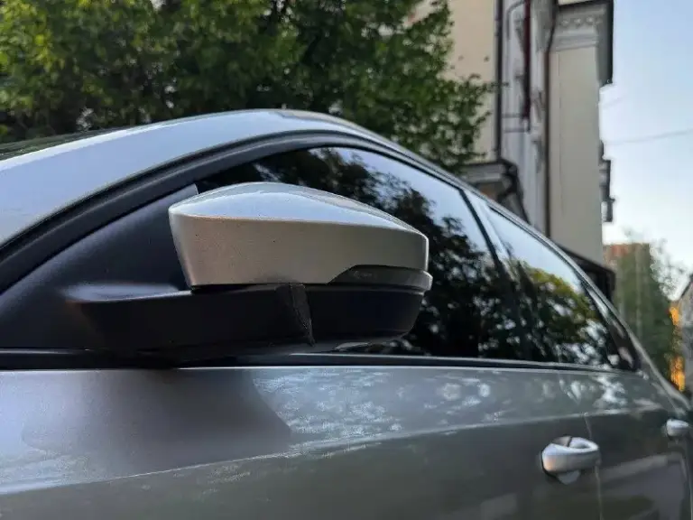 В продаже skoda octavia a7 рейсталенг
Год выпуска 2015
Кпп механическая 6 ступенчатая
Объем 1.4 турбо:140.лс
Цена 930.000
Максимальная комплектация!двухзонный климат контроль, подогрев сидений, подогрев стекл, электро складывание боковых зеркал, полный мультируль, датчик дождя, датчик света, подогрев лобового переднего заднего, подогрев боковых зеркал, система адаптивного освещения afs, abs/esp, многофункциональный бортовой компьютер, проекция климата,
4 Электростеклоподъемника
Зарядное устройство v12
Два комплекта резины с дисками.
И много чего прочего для комфортного вождения.
История автомобиля прозрачна и чиста.
Куплен и обслуживался у официального дилера, в службах не использовалась, замена всех расходников была по регламенту, автомобиль не требует вложений от слова совсем!
Готов на любые проверки с вашей стороны
Диагностическая карта в наличии
У автомобиля отсутствуют ваговские болячки.
Все системы работают идеально, без ошибок и замечаний.
Цена 930.000
+7949-517-48-
📞 Звоните: +7(949)5174855 - фотография - 7
