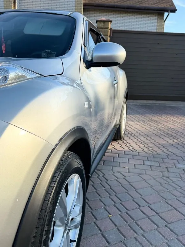 Продам nissan juke 2012 года выпуска в отличном состояние кузов без дтп и замечаний покрыта керамикой обработана антикором, прошла полное т. О заменено сцепление valeo, масла в двигателе и в кпп матюль, ходовая часть полностью обслужена, есть все накладные, готов поехать на любое ваше сто, очень комфортный и экономичный автомобиль, в максимальной комплектации с документами полный порядок тех осмотр до 27 года, г. Мариуполь цена 750.000 тел +79490029771 - фотография - 7