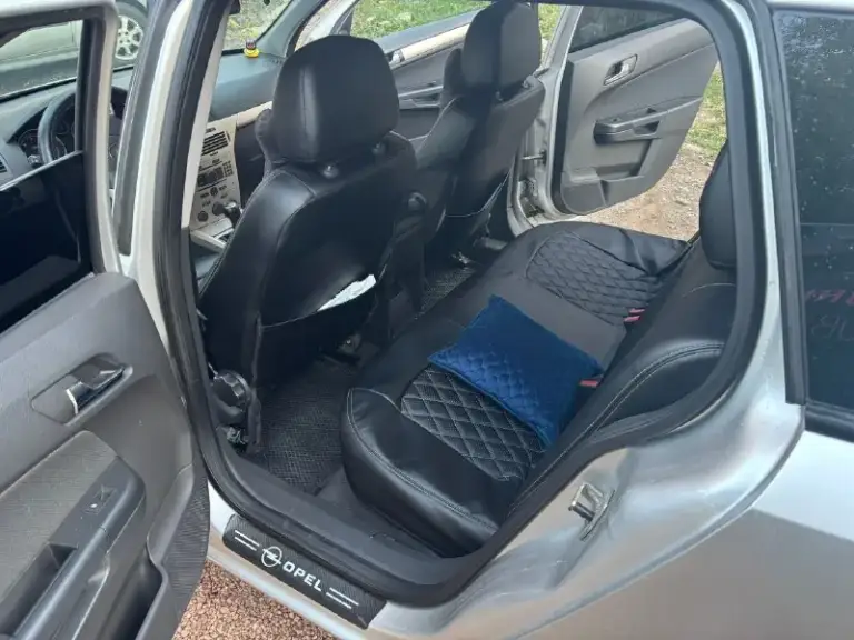 Продам opel astra h универсал 2007 г, 1.9 turbo, мт 6 ступенчатая. Дизель. Пробег 293000 км. 4 стеклоподъемника с доводчиками, датчики света и дождя, омыватель фар, мультируль, круиз контроль, климат ( заправили в августе 2026), подогрев передних сидений. Диски r16 на летней резине + зимняя. В багажнике полноразмерная запаска. Торг на кузовных косяках. Цена 500 000. То пройдено. Осмотр в макеевке. +79493083590
✅ Опубликовать объявление
✍️ Наши отзывы
📞 Звоните: +7(949)3083590 - фотография - 4