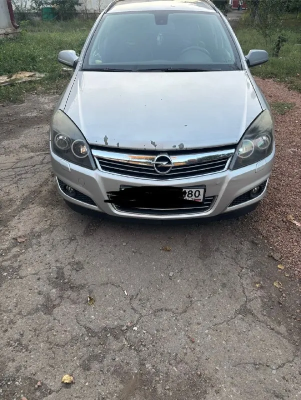 Продам opel astra h универсал 2007 г, 1.9 turbo, мт 6 ступенчатая. Дизель. Пробег 293000 км. 4 стеклоподъемника с доводчиками, датчики света и дождя, омыватель фар, мультируль, круиз контроль, климат ( заправили в августе 2026), подогрев передних сидений. Диски r16 на летней резине + зимняя. В багажнике полноразмерная запаска. Торг на кузовных косяках. Цена 500 000. То пройдено. Осмотр в макеевке. +79493083590
✅ Опубликовать объявление
✍️ Наши отзывы
📞 Звоните: +7(949)3083590 - фотография - 7