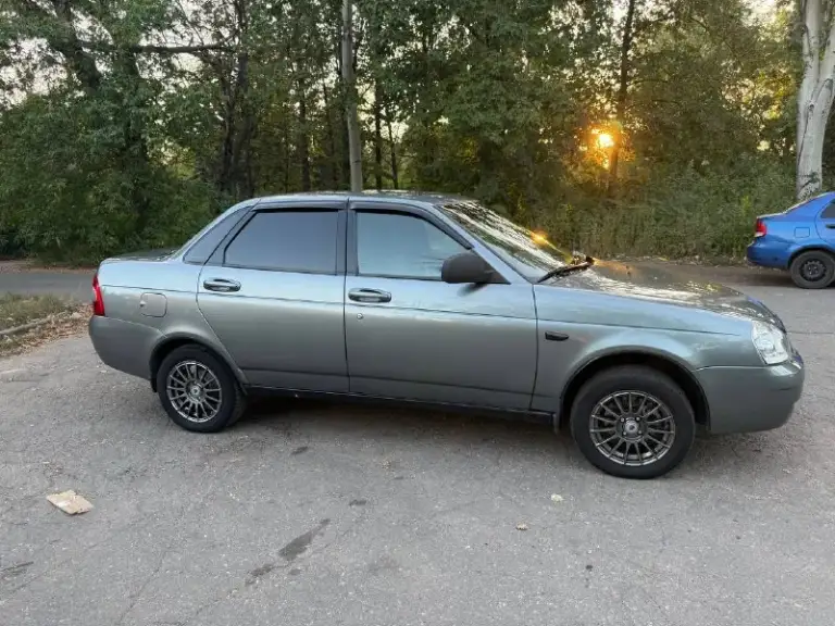 🚗 Ваз приора | 2010 год | газ/бензин | 160 000 км
+79493809642 ( Телеграмм)
Продаю ухоженную ваз приора 2010 года. За автомобилем следил и своевременно обслуживал — по ходовой, двигателю и коробке всё обслужено, дополнительных вложений не требует, для комфортной езды на каждый все установлено. Для переоформления в мрэо есть второй комплект фар и поворотников.
🔹 2 Хозяина
🔹 Родной пробег — 160 000 км
🔹 Газ/бензин(газ вписан)
🔹 Автосигнализация pandora с автозапуском
🔹 Android мультимедиа incar с музыкальным процессором + камерой заднего вида
🔹 4-Канальный усилитель и сабвуфер
🔹 Видеорегистратор
🔹 Led-оптика
🔹 Подогрев зеркал
🔹 Подогрев передних сидений
🔹 Кондиционер — заправлен, работает отлично
🔹 Мультилок на кпп
🔹 Руль, чехол кпп и подлокотник перетянуты в экокожу
🔹 2 Комплекта салонных ковров (зима эво комплект)
🔹 Комплект зимних колёс на родных титанах
Машина полностью обслужена по ходовой части, гбо, двигателю и коробке. Дно, пороги, стаканы все целое. Установлены
📞 Звоните: +7(949)3809642 - фотография - 2