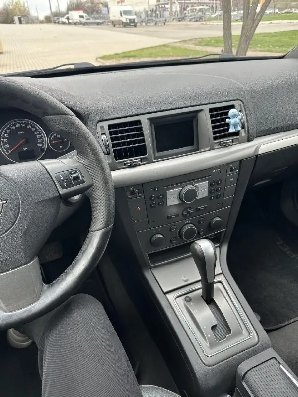 Opel vectra c
Год: 2007
Двигатель: 2.2 бензин
Коробка: автомат
Привод: передний
Пробег: 240.000
Opel вектра
Машина в хорошем состоянии. Двигатель, коробка работают без нареканий. Климат контроль, подогрев сидений, комбинированный салон, круиз, 2 комплекта резины. Документы в порядке
Цена - 465.000р
Все вопросы по телефону: +79494181990

📞 Звоните: +7(949)4181990 - фотография - 9