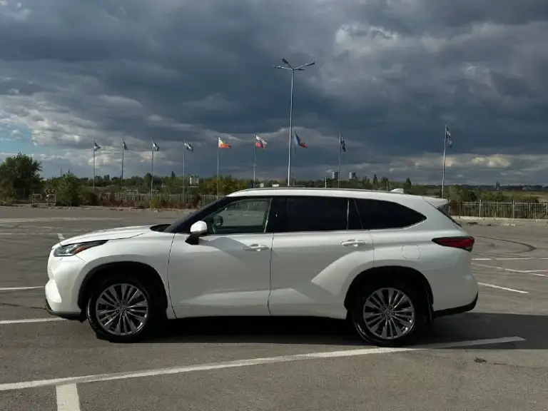 Toyota highlander 2021
3.5
192000-Пробег
Без дтп
Без окрасов
Хранился в гараже
Обслуживание только у официального дилера и 1 владелец с момента покупки в салоне
Авто находится в городе ростов-на-дону
По всей интересующей информации, а так же за дополнительными фото—звонить по телефону +7-988-564-37-07 - фотография - 2