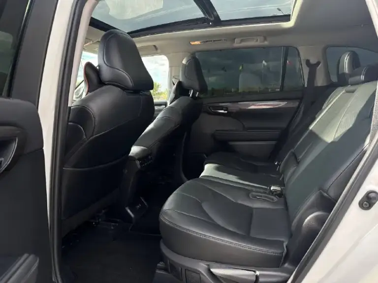 Toyota highlander 2021
3.5
192000-Пробег
Без дтп
Без окрасов
Хранился в гараже
Обслуживание только у официального дилера и 1 владелец с момента покупки в салоне
Авто находится в городе ростов-на-дону
По всей интересующей информации, а так же за дополнительными фото—звонить по телефону +7-988-564-37-07 - фотография - 9