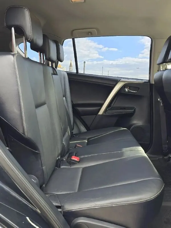 Продам toyota rav4
Собственник
Японская сборка
Год выпуска:2015
Объем двигателя 2.5 бензин
Родной пробег 112.000км
Коробка автомат
Любые проверки
Птс оригинал
Родные стёкла
Старт-стоп
Два комплекта резины
Два комплекта ключей
Антиблокировочная система (abs).
Система стабилизации (esp).
Крепление isofix для детских кресел.
Датчик давления в шинах.
Бортовой компьютер.
Климат-контроль.
Круиз-контроль.
Подогрев руля и лобового стекла.
Камера заднего вида.
Кожаный салон.
Диски r18.
Электропривод открывания багажника
Г. Донецк
Цена 2 🍋 650.000₽
Торг исключительно у капота
+79493080038
Https://autoteka. Ru/report/web/uuid/0ca99b43-44e7-4f1c-9ea8-303090051a6a?fromsource=androidsharing - фотография - 7