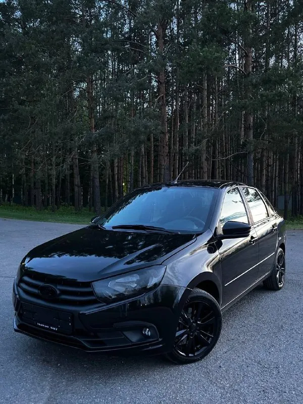 Продам lada granta
Машина декабрь 2022 года. Куплена в 2023г. Состояние сел поехал. Поставлен абсолютно новый двигатель с документами, на нем машина прошла 7тыс, хорошая комплектация, с кондиционером и подогревами сидений, круиз-контроль, звездное небо. Заинтересованным подробности по телефону.
+79496152097
Цена 700 000 - фотография - 1