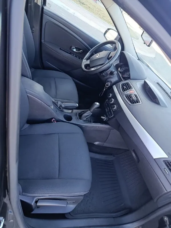 Продается renault флюенс 2011г. В отличном состоянии. 1.6 бензин (к4м), кпп механика 5 ст. Пробег 163т. Км родной, окрас заводской, без дтп, любые проверки. Тех осмотр пройден, переоформление. Цена 800 торг. Территориально осмотр г. Волноваха. По вопросам +79491479949, +79497242144 или в лс.
📞 Звоните: +7(949)1479949 - фотография - 6