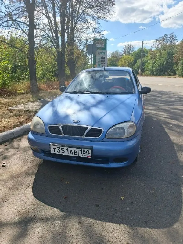 Продам daewoo sens ( сенс ). 2007. Газ- метан!!!. Зарегистрирован. Баллон металлический 16 кубов. Летом этого года прошёл опрессовку (есть документы для техосмотра и заправочный талон). Машина по кузову живая, без гнилья и рыжей, подкрасы естественно были, без иллюзий, обычная рабочая лошадка которая за копейки возит пятую точку 😊. По расходу примерно 300₽ на 150км по городу. Много лет не нюхала бензина, восстановил полностью топливную сиситему, начиная с замены бензонасоса, нового эмулятора форсунок, замены самих форсунок, шлангочек, резиночек, замены дросселя, обр. Топл. Клапана. , новые косы на форсунки. Из недавнего по техничке сделано:
Новое масло рольф 10w40 ( не дымит, масло не берет).
Новый расширительный бачок плюс антифриз, , феликс, , розовый.
Новый стартер редукторный.
Новая магнитола не дешевая + динамики
Ремень генератора
Датчик скорости
Новые дорогие колодки плюс направляйки и пыльники
Новые усиленные опоры, стойки стабилизатора, обе шаровые и рулевые након
📞 Звоните: +7(949)3236024 - фотография - 2