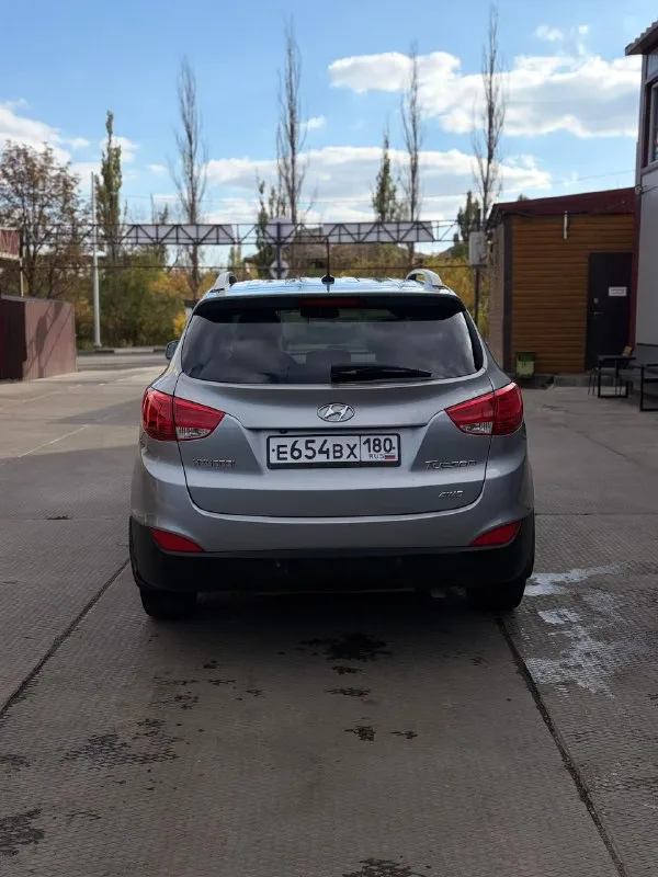 Продам
Hyundai tucson
2011 Год
2.4 Автомат
4Wd
4 Эсп
Подогревы передних сидений
Мульти руль
Автомобиль в отличном техническом состоянии
Полностью обслужен
И коробка на 5+
Ходовка не гремит !
Я хозяин !
Владею уже 3 год
Г. Торез
1.300.000₽
+79494346705

📞 Звоните: +7(949)4346705 - фотография - 6